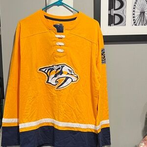 Official New w Tags Nashville Predators Hockey Hockey Jersey Men’s size large